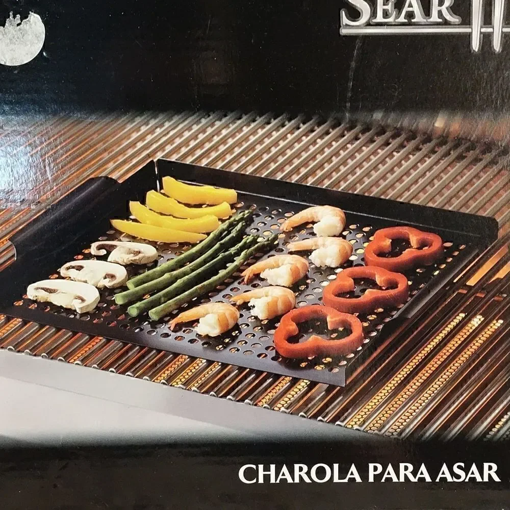 Sear' N Smoke Metal Grill Topper